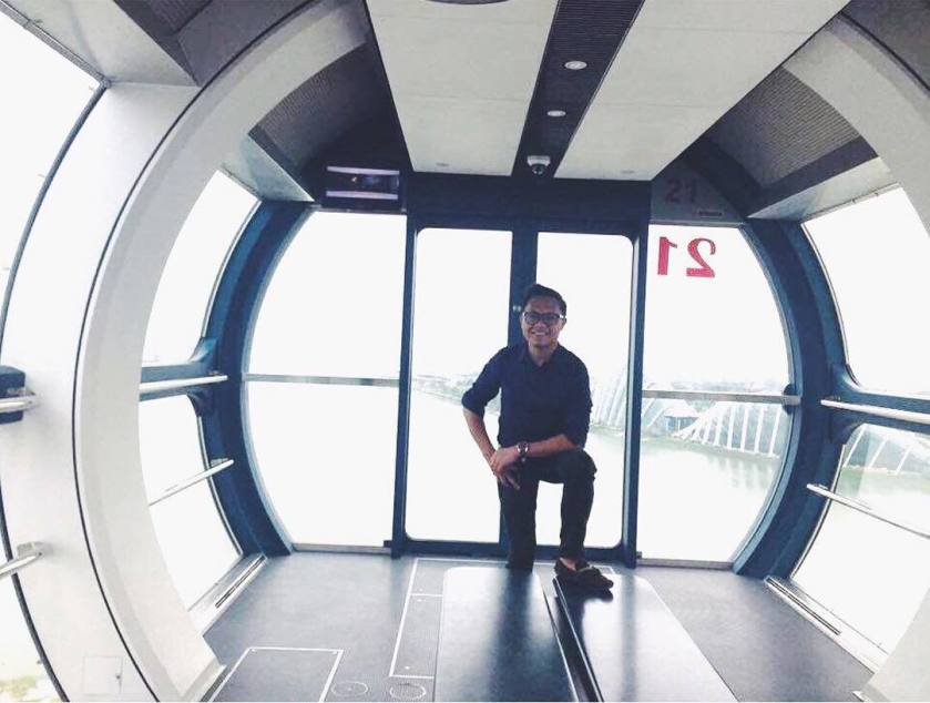 Inside Singapore Flyer