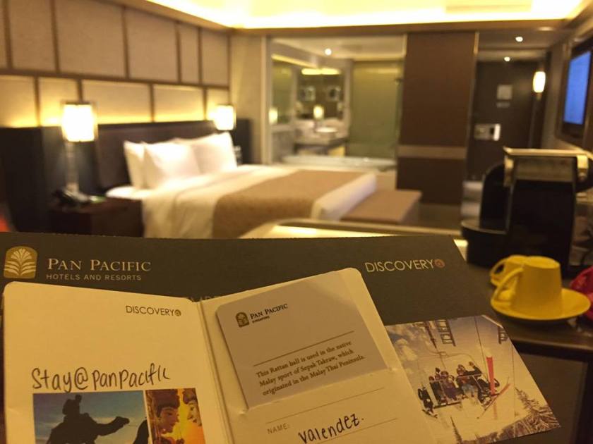 Pan Pacific Singapore - hotel room