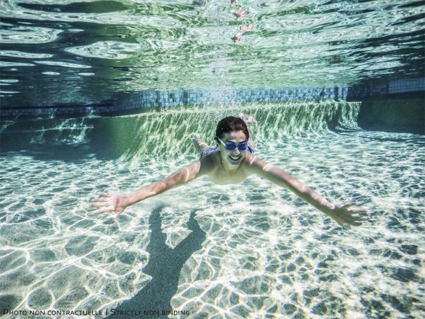 Novotel Manila Swimming Pool