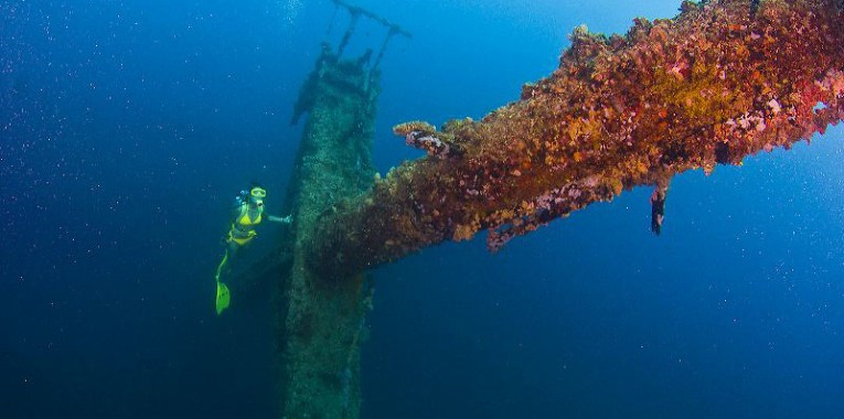 001 Ship Wrecks from WWI and WWII