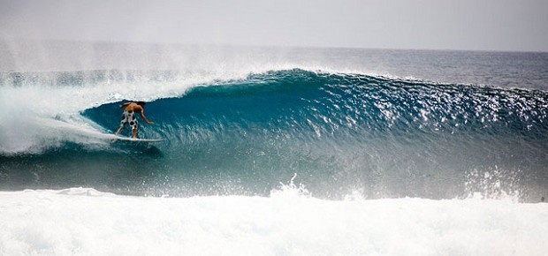 Pagudpud Surfing