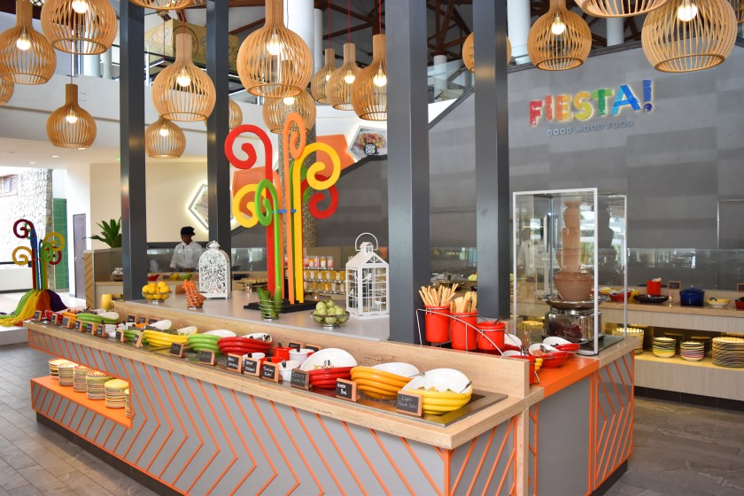 Bintan Lagoon Resort - Fiesta Restaurant Photo