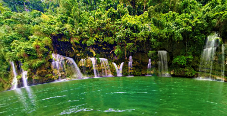 Barusibis Waterfalls in Abra