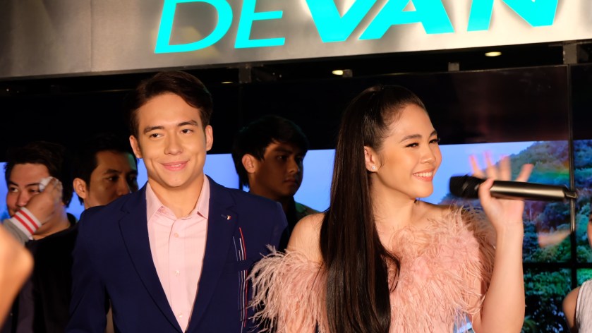 So Connected Janella & Jameson