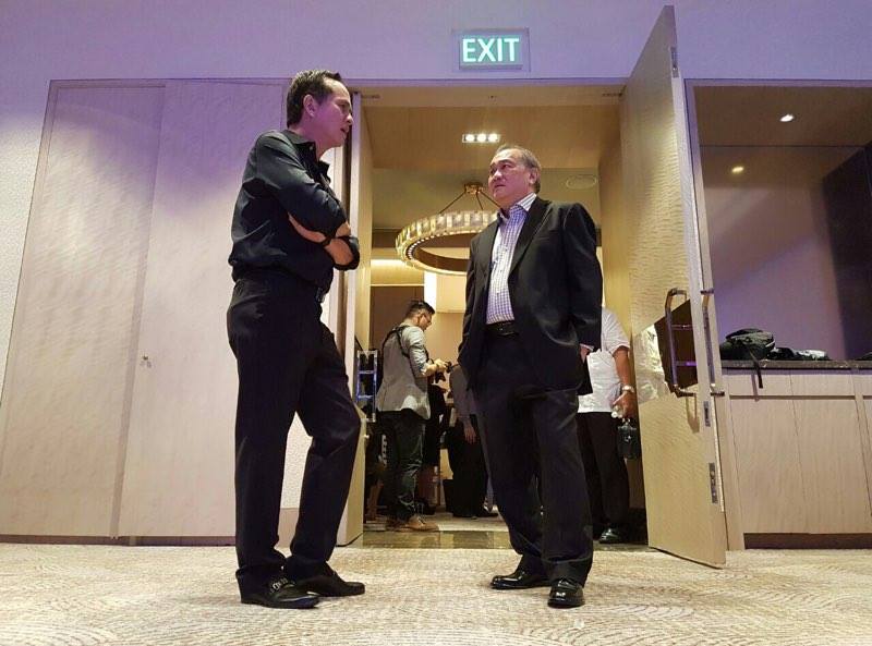 [IN PHOTO: PLDT and Smart Chair Manny V. Pangilinan and Eugenio Gabby Lopez III lead signing of the milestone partnership of PLDT Home and Smart Communications with ABS-CBN for iWant TV. Joining them are Ariel P. Fermin, EVP and Head of Consumer Business for PLDT and Smart; Oscar ‘Renren’ Reyes, FVP and Head of Home Business for PLDT; Katrina Luna-Abelarde, FVP and Head of Smart Wireless Consumer Division; Gary Dujali, VP and Head of PLDT Home Marketing; Kathy Carag, VP and Head of Smart and Sun Brand; Carlo Katigbak, ABS-CBN President & CEO ; Aldrin Cerrado, ABS-CBN CFO; Rolando Valdueza, ABS-CBN Group CFO; Cat Lopez, ABS-CBN Head Finance for Broadcast; and Mellissa Limcaoco, ABS-CBN Head of Digital Transformation.]