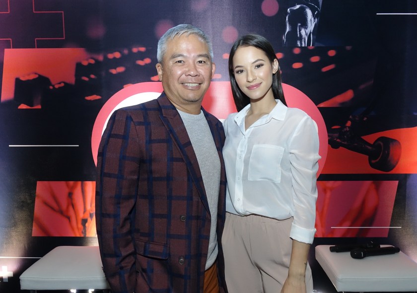 In this photo is TV5 Pres & CEO Chot Reyes with Jodie Torres. While featured photo shows Reyes with Anna Bengzon & Mell Yazon-Tolentino. Press Photo